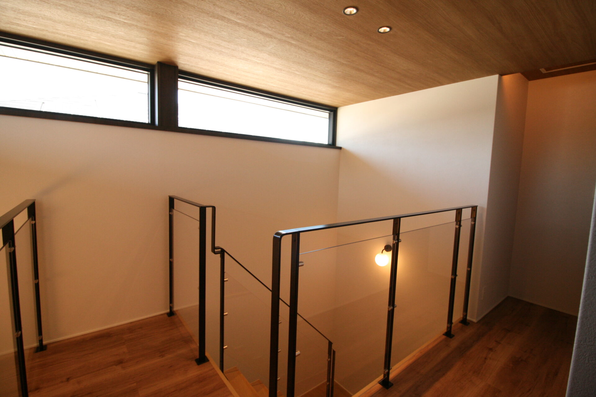 施工事例 No. 139 光とつながる、吹き抜けのある住まい