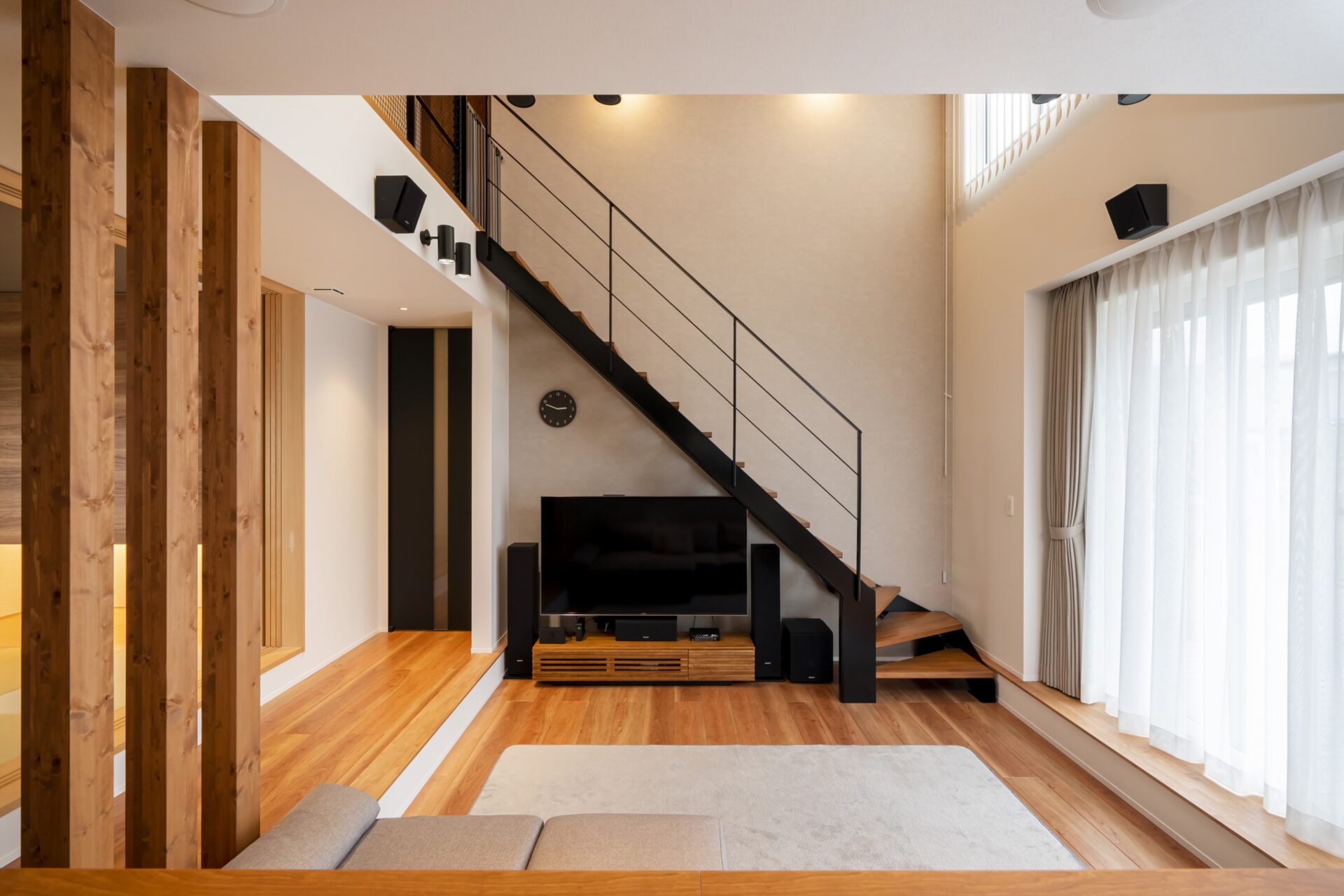 施工事例 No. 351 下の空間も無駄なく、美しく暮らす階段 - Part 2