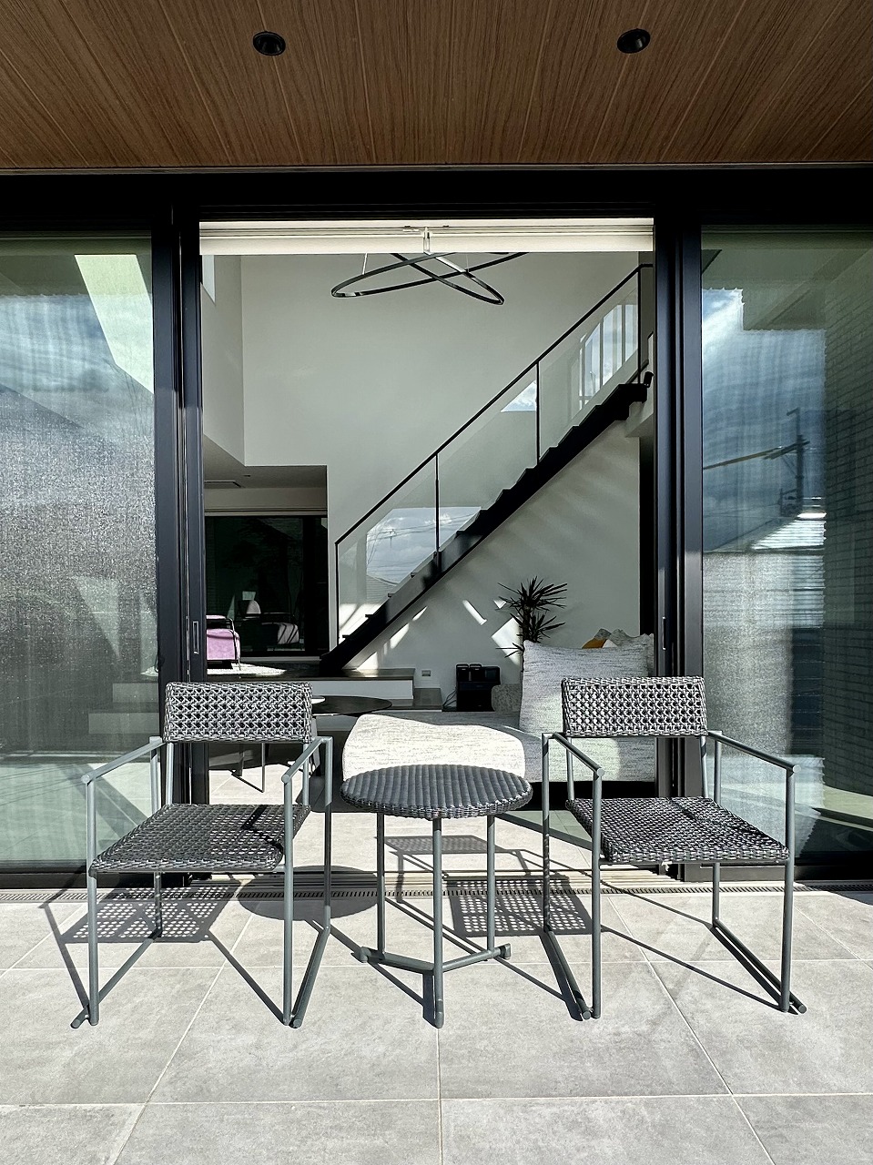 施工事例 No. 320 グレーを基調としたホテルライクな大空間リビング