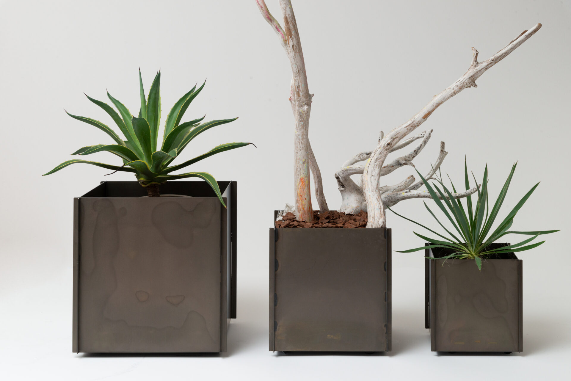 施工事例 No. 002 角の陰影が美しいプラントボックス