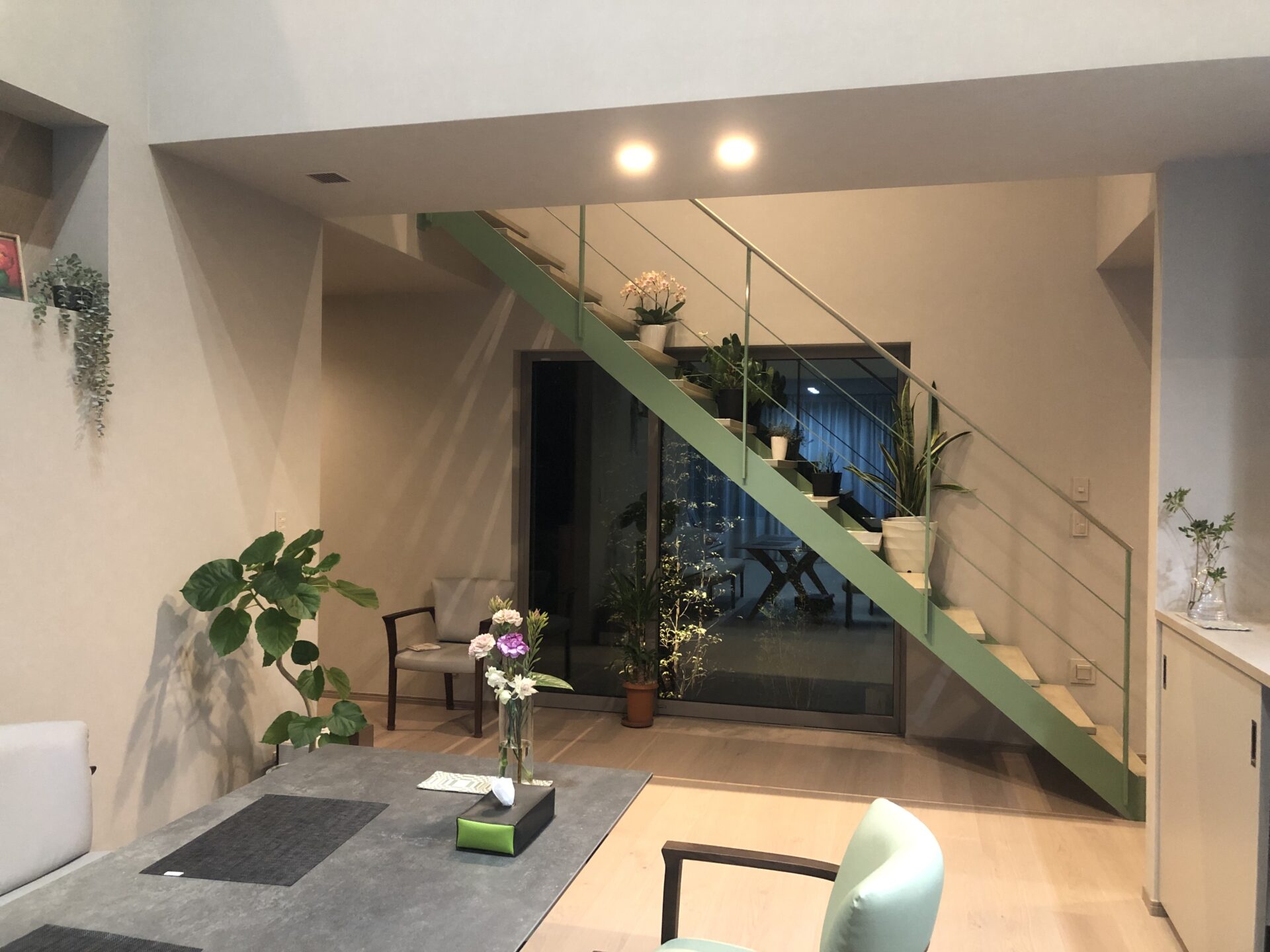 施工事例 No. 365 階段と暮らしがひとつになる、リビングの新しい景色