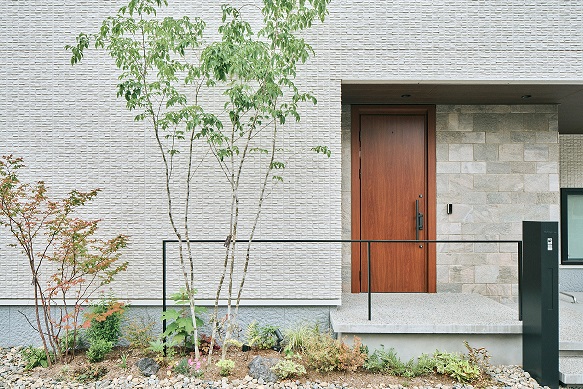 施工事例 No. 377 デザインは控えめに、存在感は確かに