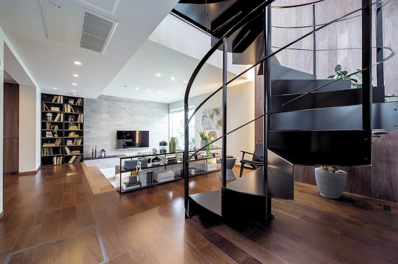 オリガミらせん階段『WAVES Spiral』