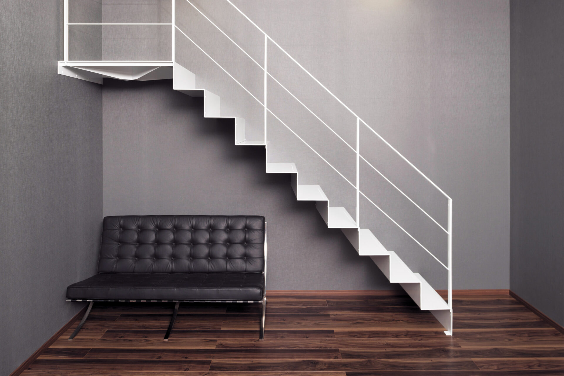 施工事例 No. 030 アートのようなオリガミ階段でスタイリッシュな空間へ