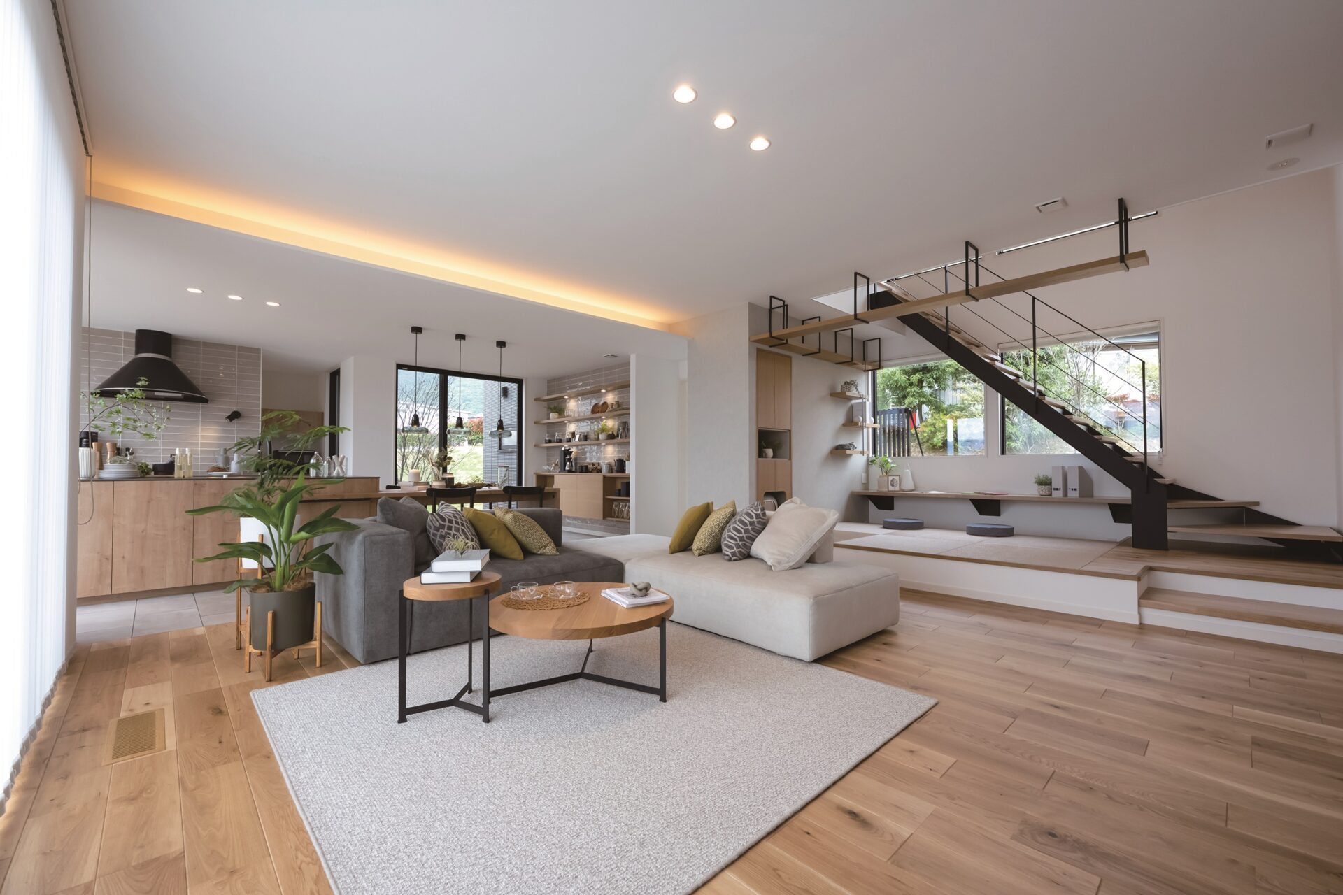 施工事例 No. 423 シースルー階段と和の調和